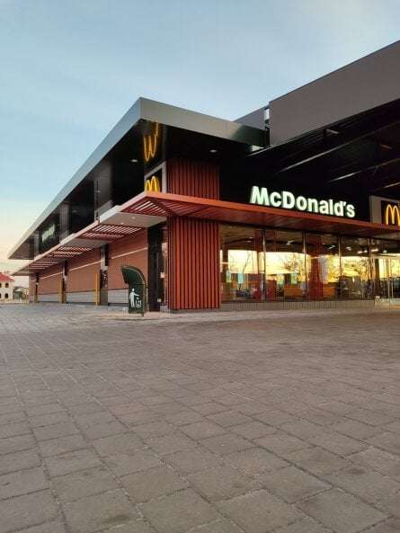 McDonald’s відкрив новий ресторан на трасі Київ-Чоп — фото